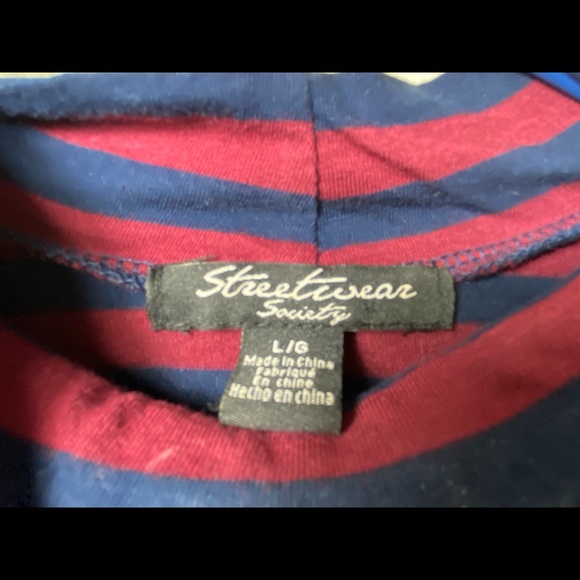 Crop Top - Picture 2 of 3